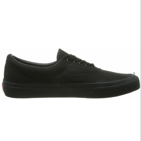 NWOB.. WOMENS VANS U ERA BLACK CANVAS SNEAKERS 9.5 - Picture 1 of 6